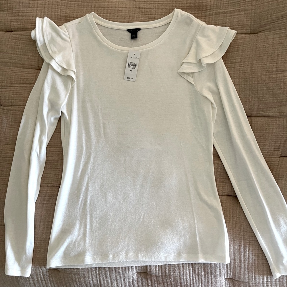 NWT Ann Taylor Ruffle-Shoulder Knit Top - Picture 3 of 5